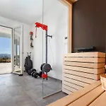 فيلة Elegant Tuscan *