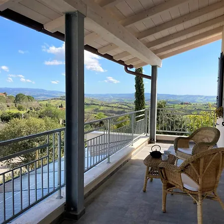 Elegant Tuscan Villa